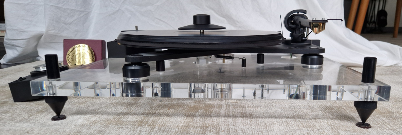 Pro-Ject Perspective Skivspelare + Benz Micro Gold MC Pro-Ject Perspective Skivspelare + Benz Micro Gold MC - Bild 2 av 4
