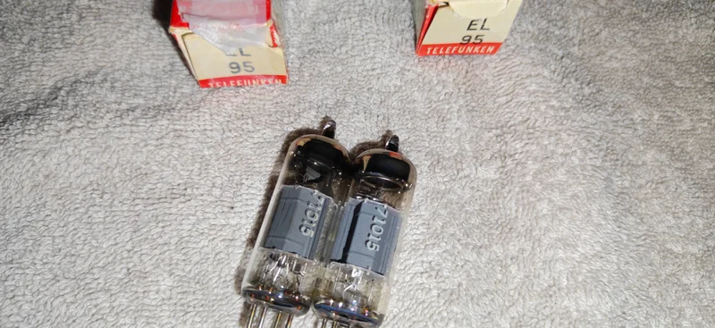  Telefunken EL 95 (NOS) matchat par! - Bild 3 av 4