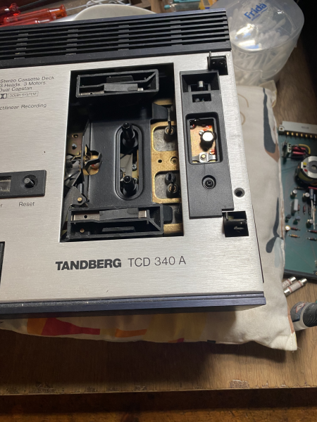 Tandberg TCD-340A - Bild 2 av 3