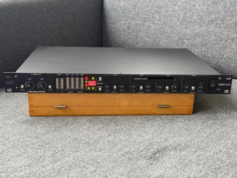 Labgruppen DSP 24 rackmonterat delningsfilter/högtalarb...