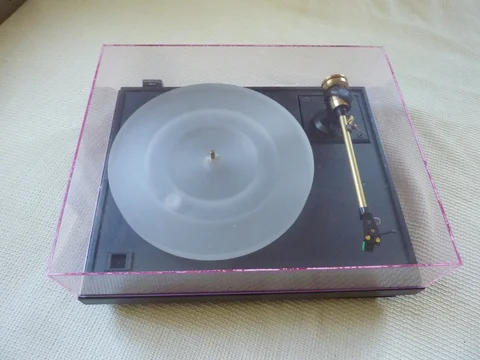 Renoveringsobjekt  Pink Triangle.