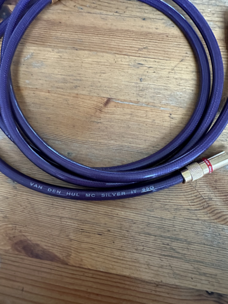 Van den Hul - Bild 3 av 3