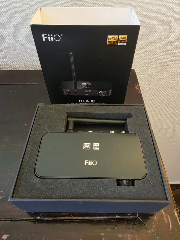 Fiio BTA30 DAC Bluetooth sändare/mottagare aptX-HD/LDAC mm Fiio BTA30 DAC Bluetooth sändare/mottagare aptX-HD/LDAC mm - Bild 3 av 3