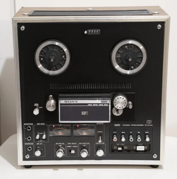 Sony TC-640A Rullbandspelare (1972) - Bild 1 av 6