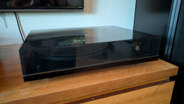 Rega P2 