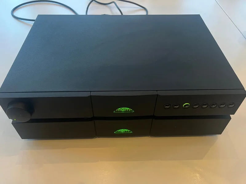 Naim NAC 112 F&ouml;rf&ouml;rst&auml;rkare och NAP 150 Slutsteg - Bild 1 av 17