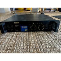 YAMAHA P3200 POWERAMPLIFIER SLUTSTEG 