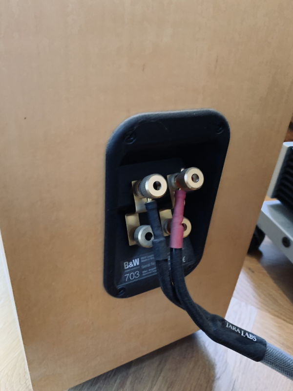 Bowers & Wilkens 703 S1 - Bild 6 av 12