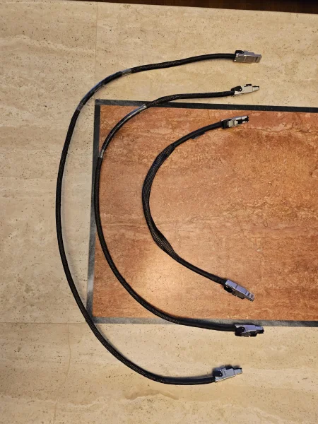 N&auml;tverkskablar AfterDark. Black River Series Standard Edition. - Bild 1 av 1