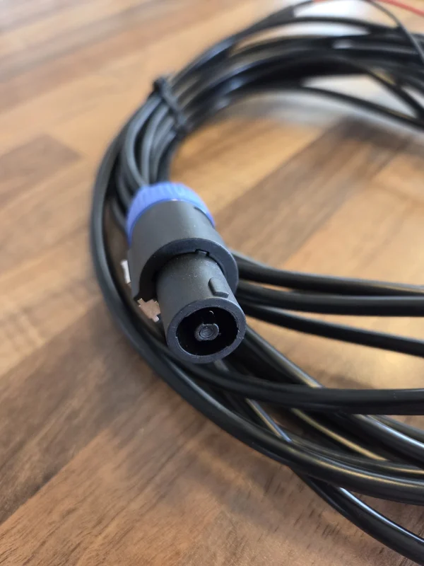 Rel subwooferkabel H&ouml;gniv&aring; Original 10m - Bild 3 av 3