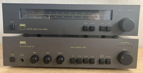 NAD 3020 f&ouml;rst&auml;rkare och 4020 tuner