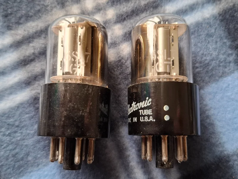 GE 6SL7GT – NOS Matchat Par – Nickel Plates – Side Getter – Originalkartonger GE 6SL7GT – NOS Matchat Par – Nickel Plates – Side Getter – Originalkartonger - Bild 4 av 8