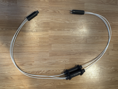 High Fidelity Cables 3D Ultimate Reference UR 2X HELIX Signature Power, 1.8 meters