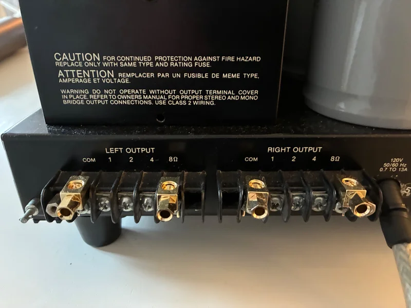 McIntosh MC7270 effektsteg, 230 V, mycket fint skick McIntosh MC7270 effektsteg, 230 V, mycket fint skick - Bild 5 av 8
