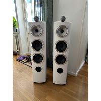 Bowers & Wilkins 804 D3
