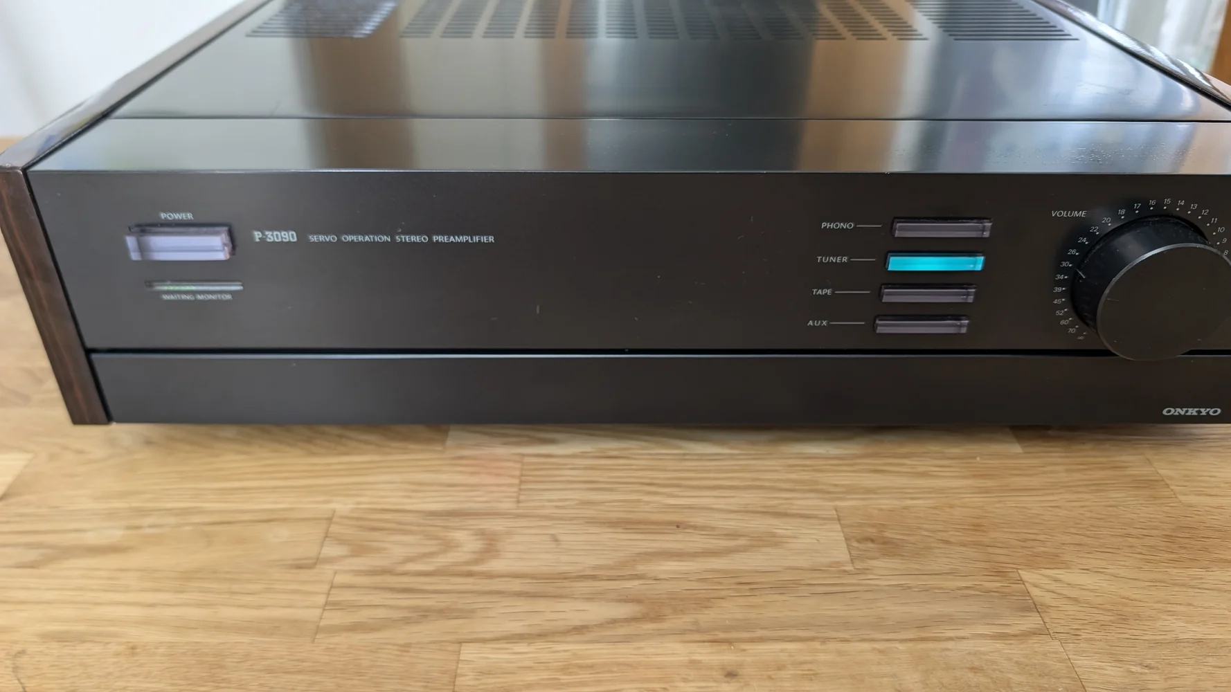 Onkyo P-3090 förförstärkare