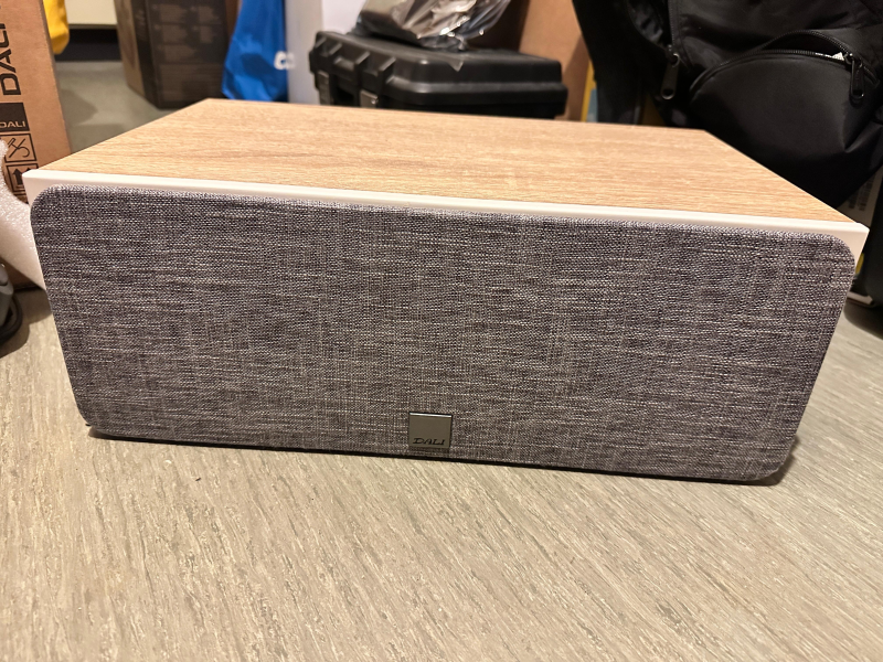 Dali Oberon Vokal centerhögtalare - ljus ek - Bild 2 av 2