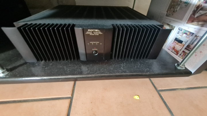 Intressekoll: Rotel RMB-1048 slutsteg i bra skick