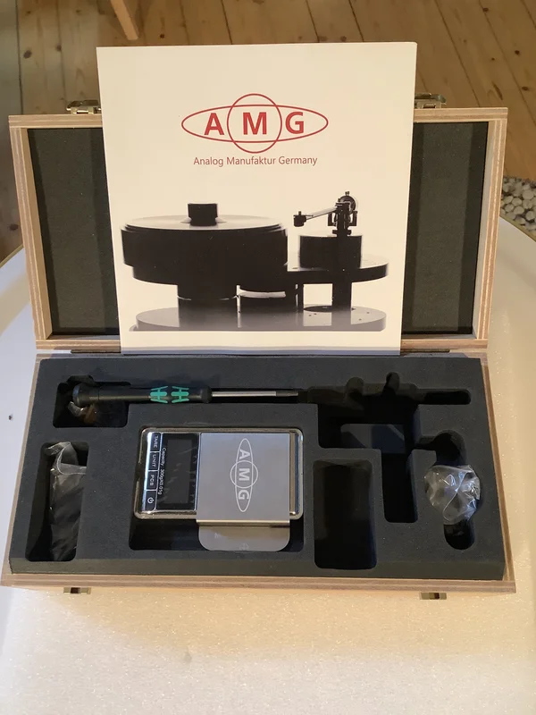 AMG Giro mkl komplett med tonarm/pickup - Billede 3 af 4