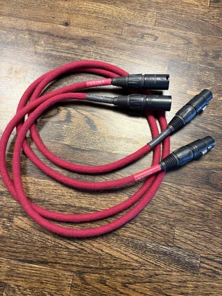 Luna Rouge XLR