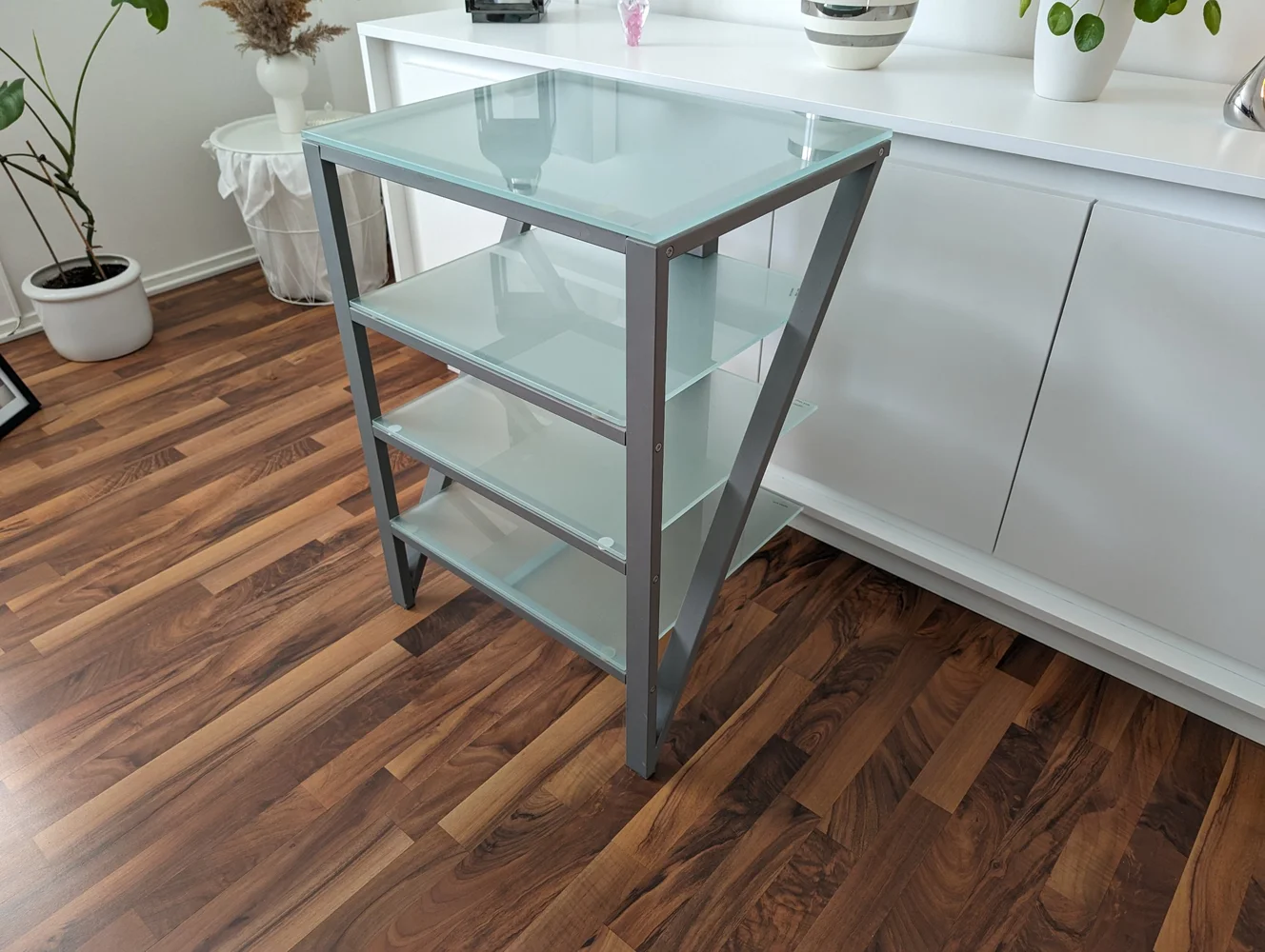 Hifi rack 4 plan i glas 50 kg - Bild 1 av 5