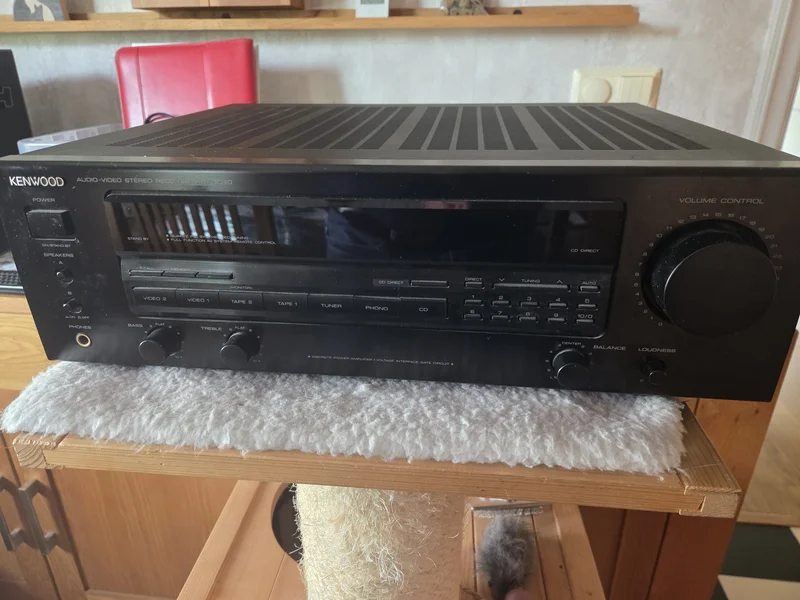 Kenwood stereoreceiver ZKV_V6040 - Bild 2 av 2