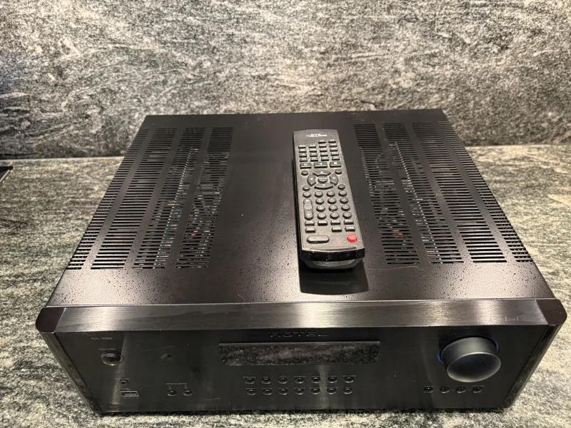 Rotel ra 1592 mk 1 Rotel ra 1592 mk 1 - Bild 1 av 2