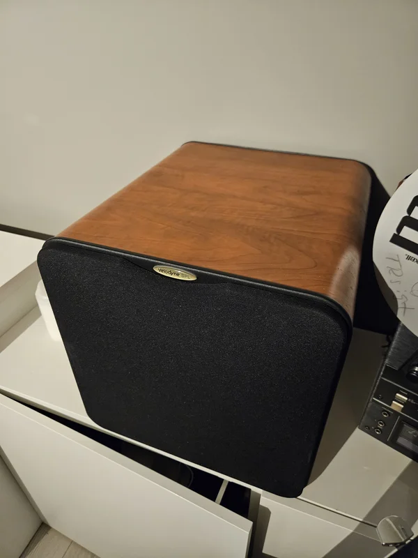 Velodyne SPL 1200R Velodyne SPL 1200R - Bild 1 av 2