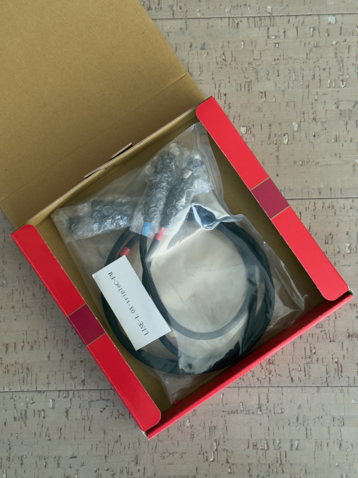 Acoustic Revive LINE-1.0XtripleC-FM XLR 1m