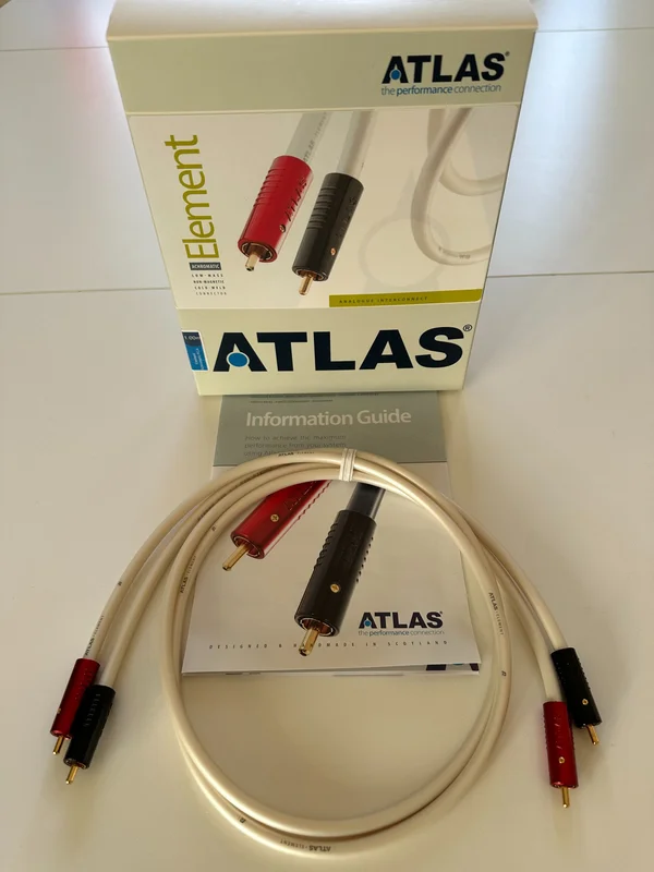 Atlas Element Achromatic 1m RCA Atlas Element Achromatic 1m RCA - Bild 2 av 5