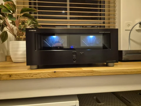 Onkyo M-5000R