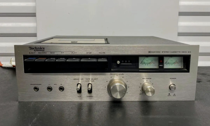 Technics RS-610