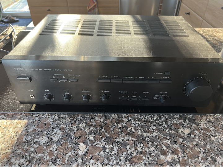 Yamaha AX-540