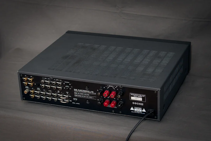 NAD 306 - Bild 2 av 5