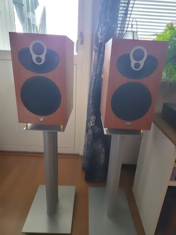 Linn majik 109 med silverstativen. - Bild 8 av 9
