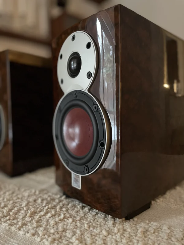 Dali Menuet SE i nyskick - Bild 2 av 3