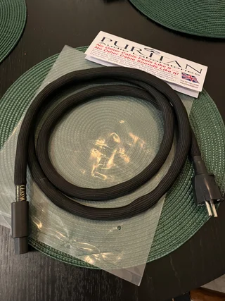 Puritan Classic strömkabel – 2 m C13 Puritan Classic strömkabel – 2 m C13