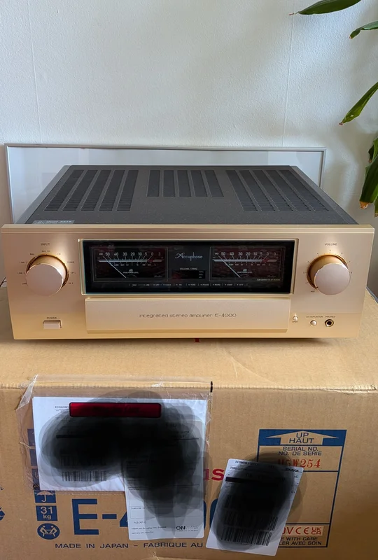 Accuphase E -4000 - Bild 13 av 13