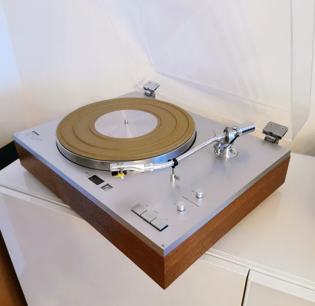 Yamaha YP-800 - Bild 3 av 4