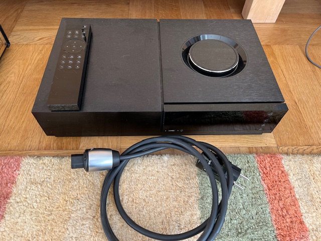 Naim Unity Nova+ Naim powerline nyskick