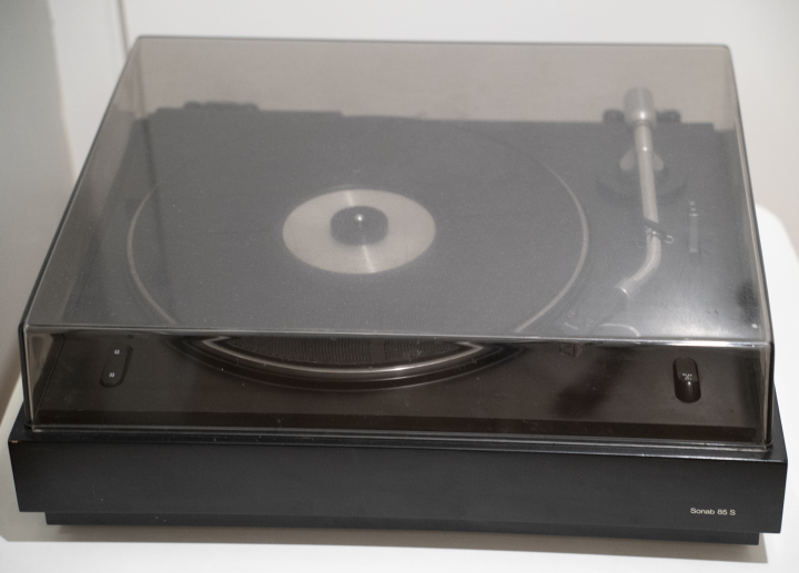 Sonab 85S 2-Speed Belt-Drive Turntable