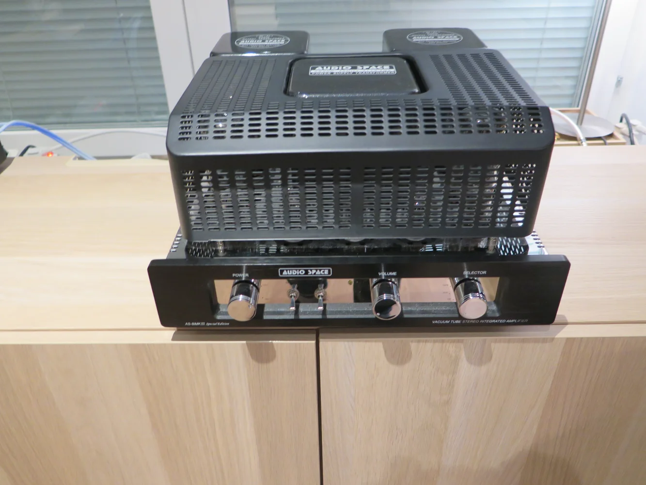 Audio space R&ouml;rsteg komplett . - Bild 1 av 1