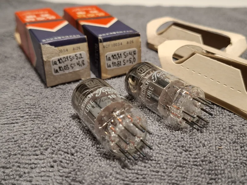 Toshiba 12AT7WA (Ecc81) NIB / NOS Made in Japan Toshiba 12AT7WA (Ecc81) NIB / NOS Made in Japan - Bild 3 av 4