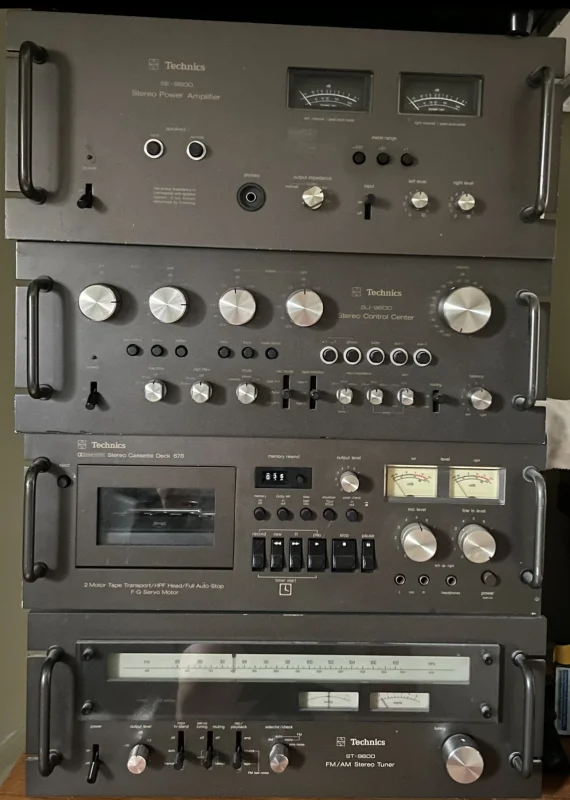 70 tals Receivers i behov av reparation  - Bild 2 av 3