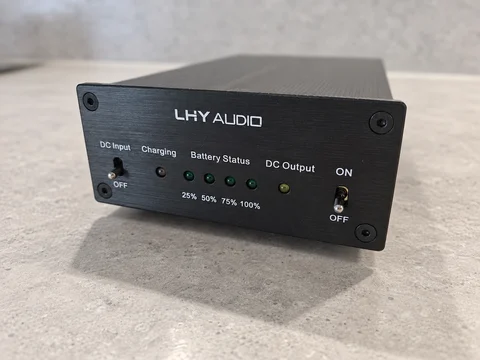 LHY Audio BATT-USB – linjärt batteridrivet nätaggregat ...