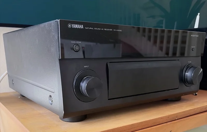 Yamaha hemmabioreceiver svart RX-A3060 - Bild 2 av 5