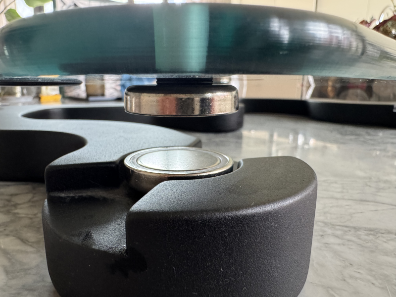Relaxa 530 magnetisk plattform för total vibrationsisolering - Bild 1 av 5