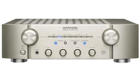 Förstärkare med fjärrkontroll