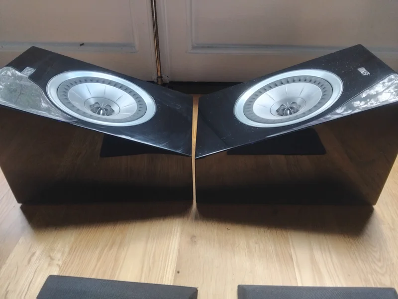 Atmos högtalare kef R50 svarta Atmos högtalare kef R50 svarta - Bild 3 av 4