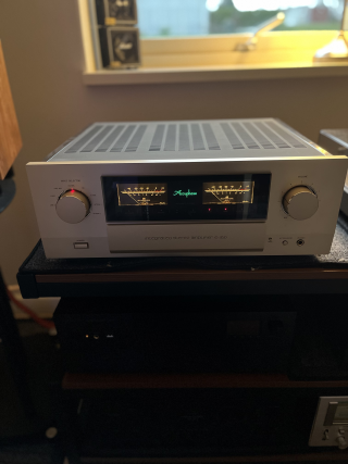 Accuphase E-450 Accuphase E-450